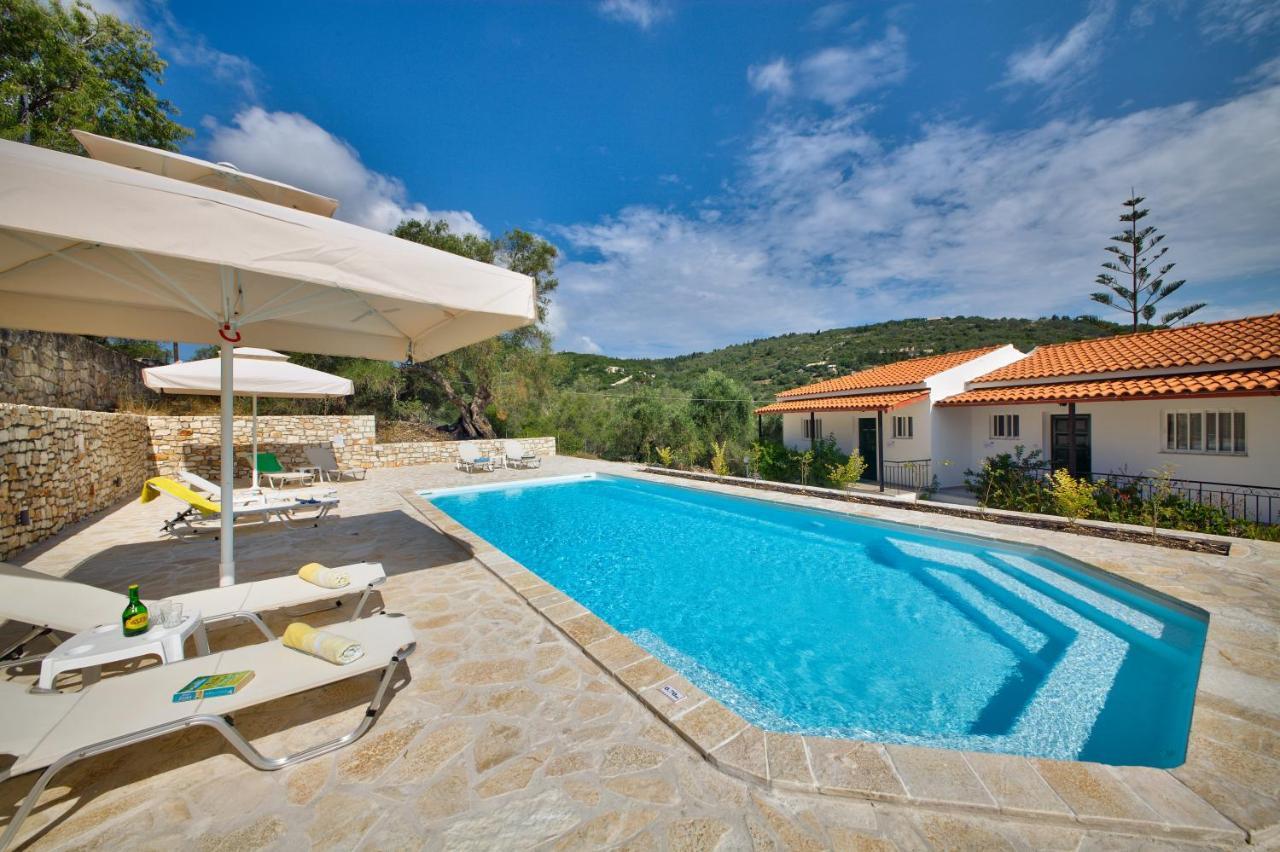 Theodora Apartments - Paxos ガイオス エクステリア 写真