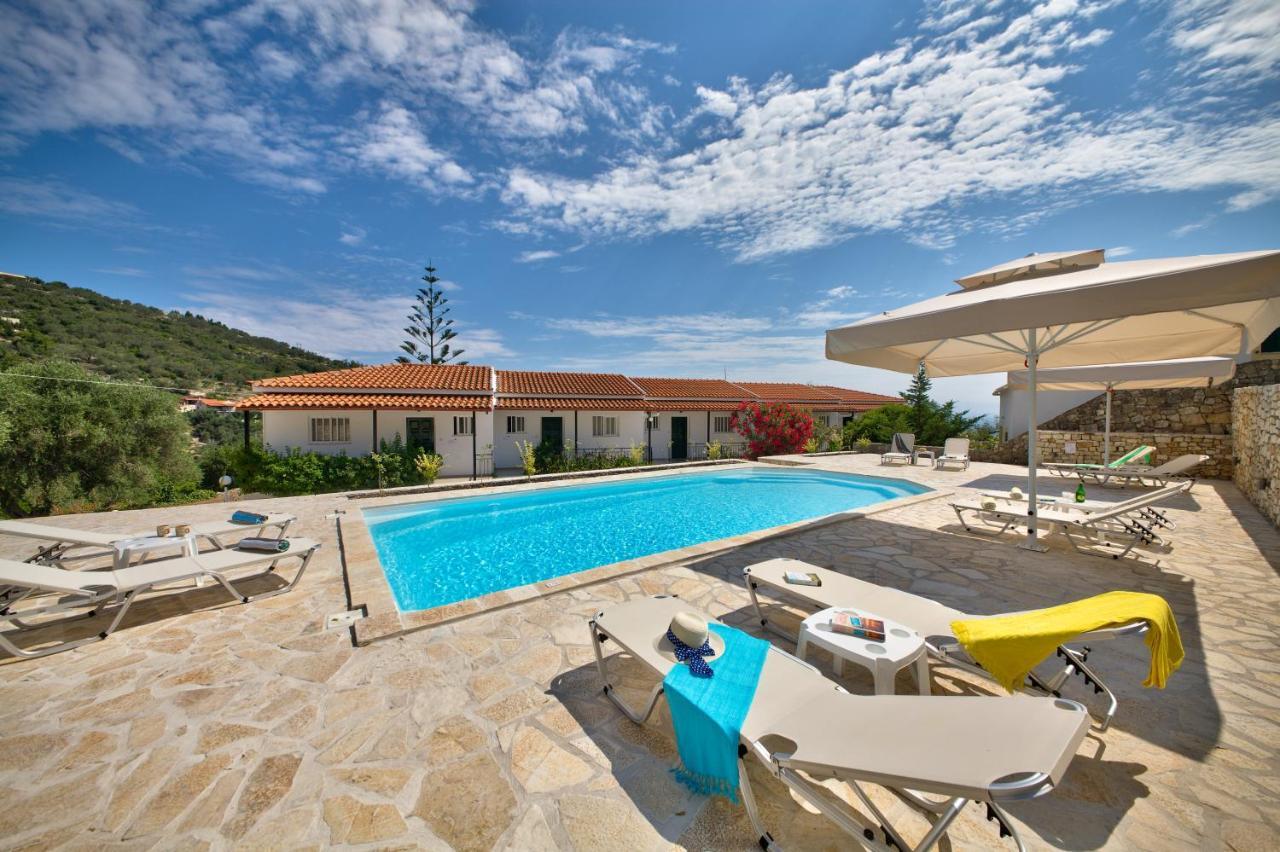 Theodora Apartments - Paxos ガイオス エクステリア 写真